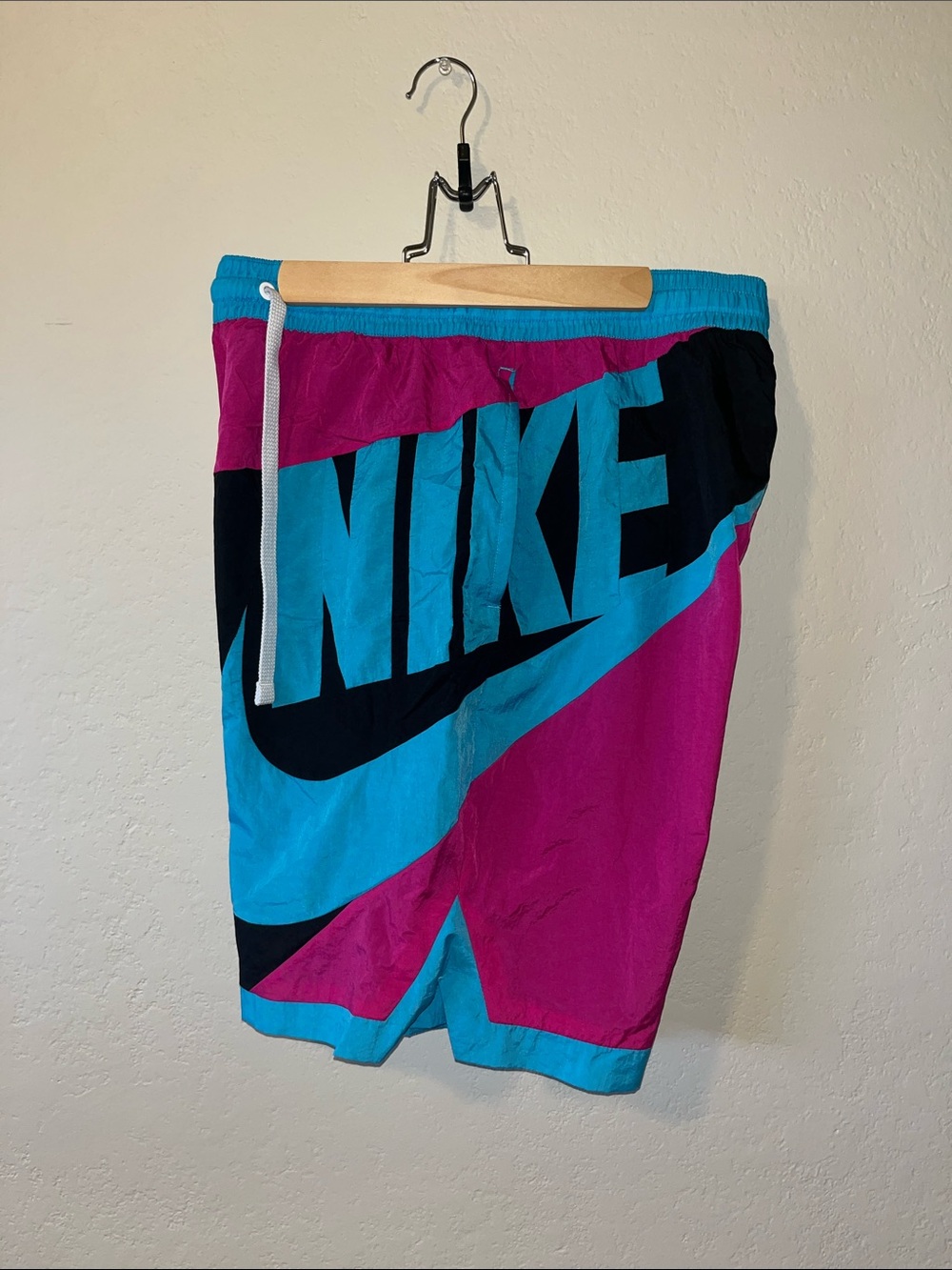 Nike Colorblock Shorts in Magenta, Black & Teal - Picture 6 of 7